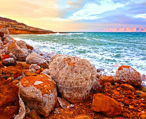 Мертвое море со стороны Иордании