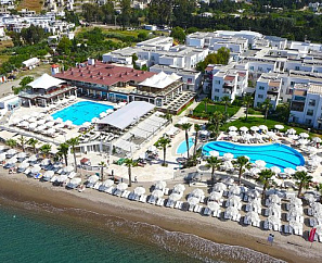 ARMONIA HOLIDAY VILLAGE&SPA 5* 