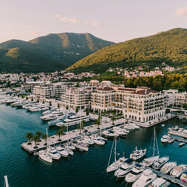 REGENT PORTO MONTENEGRO 5*