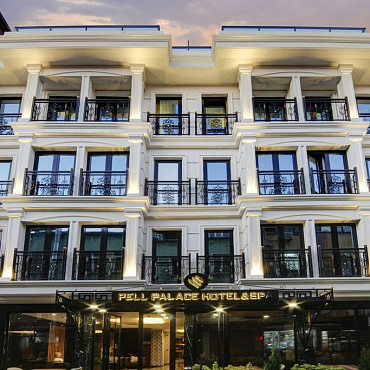 PELL PALACE HOTEL S-Class