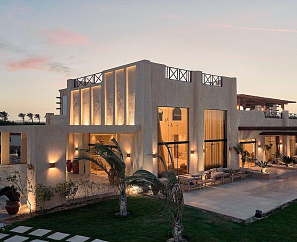 TRUE BEACH RESORT 5* (ex. Deep Blue Inn)