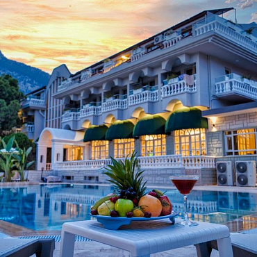  ROSE GARDEN PREMIUM HOTEL (16+ ADULT) 4*