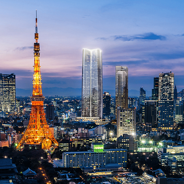 ЯПОНИЯ С ВОСТОКА НА ЗАПАД