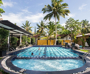 FLOWER GARDEN HOTEL 3*