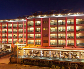 AURASIA DELUXE HOTEL 4* 