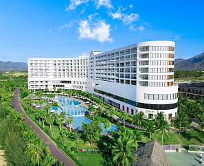 SELECTUM NOA CAM RANH 5*