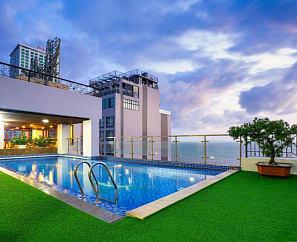 APUS HOTEL NHA TRANG 4*