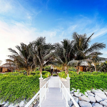 THE RITZ-CARLTON RAS AL KHAIMAH AL HAMRA BEACH 5*