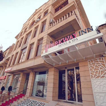 PARKWAY INN HOTEL & SPA 4*