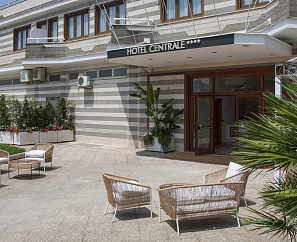 CENTRALE SABAUDIA HOTEL 4*