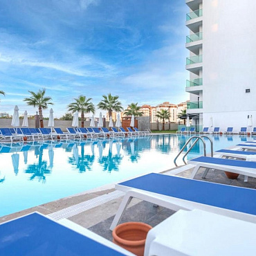 LAVIA HOTELS LARA 5*