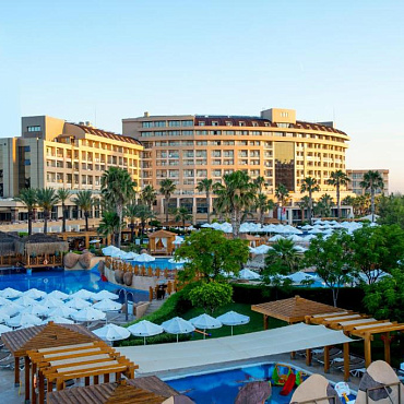 FAME RESIDENCE LARA & SPA 5*