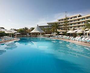 AGAPI BEACH 4* 